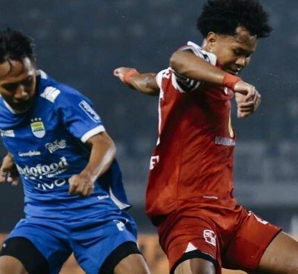 Liga 1: Seri 1-1 Antara Barito Putera dan Persib Bandung - Termasuk Gol Bunuh Diri
