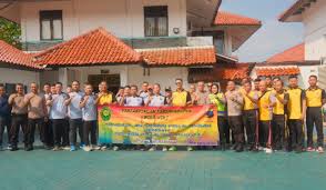 Banding senjatah RT dan RW diPekalongan dari Semarang Berbeda Begitu