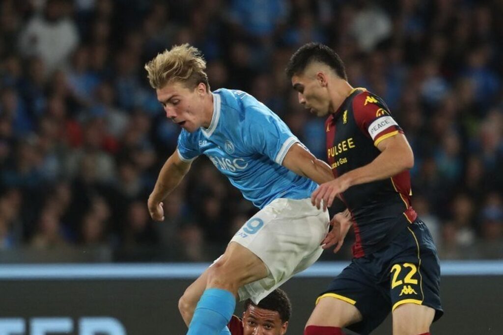 Partai Panas Napoli vs Genoa 2025
